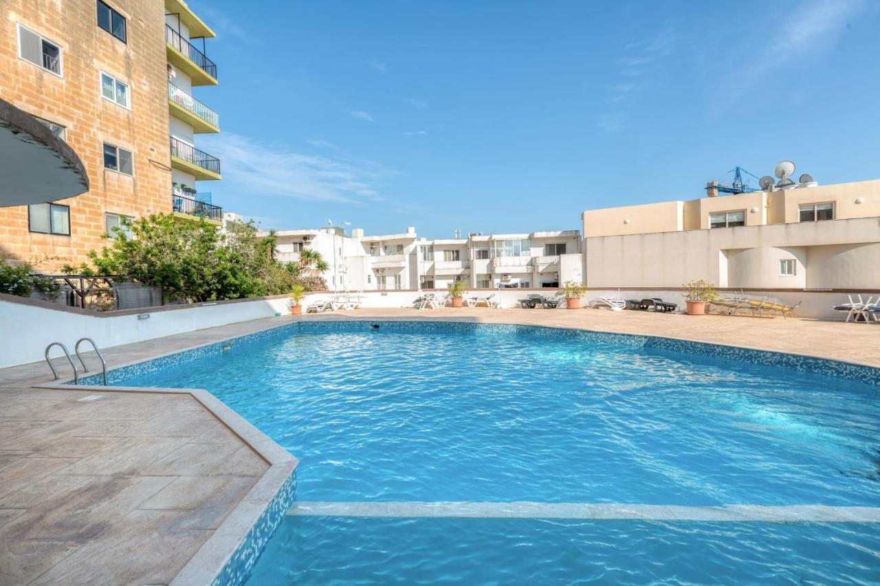 Pool Apartment Is-Swieqi المظهر الخارجي الصورة